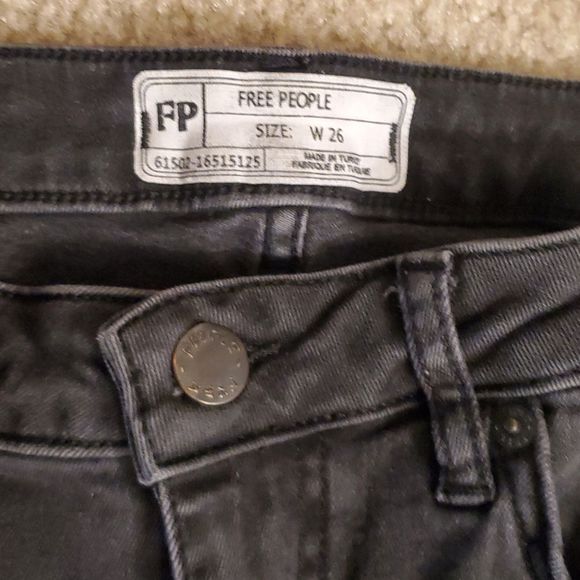 Free People Great Heights Stone Washed Black Frayed Distressed Skinny Jeans- 26 - Picture 5 of 9